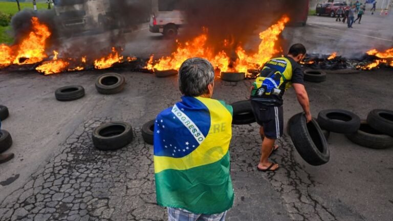 Brasilia: Guns temporarily banned from Brazil’s capital ahead of Lula da Silva’s inauguration