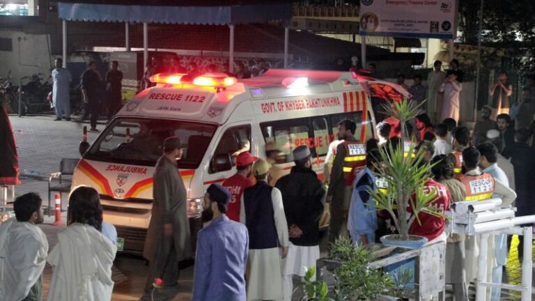 Afghanistan-Pakistan: Powerful earthquake kills at least 13 people Afghanistan-Pakistan: Powerful earthquake kills at least 13 people