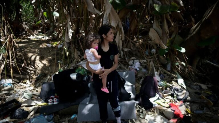 Darien Gap: seven-fold increase in children crossing treacherous route, says UNICEF