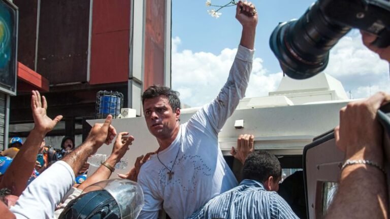 Leopoldo Lopez Fast Facts | CNN