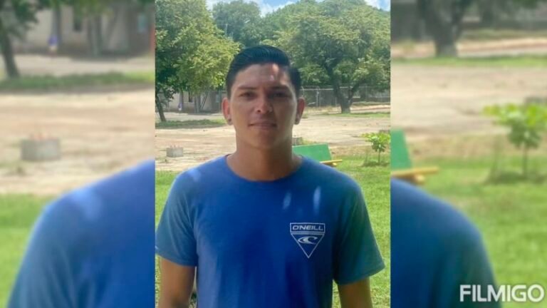 Jesus Lopez Ortiz: Crowds honor soccer player killed by crocodile in Costa Rica