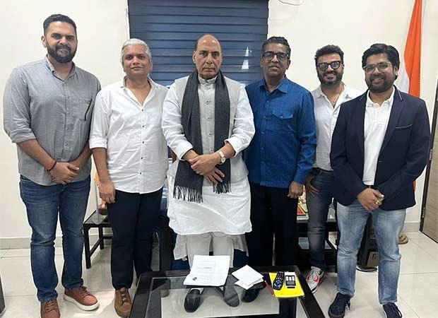 Defence minister Rajnath Singh meets Vikas Bahl after director announces film on Battle of Naushera